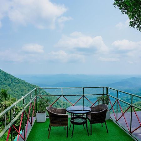 Mount Stratus Resort Vayalada Balussery 외부 사진