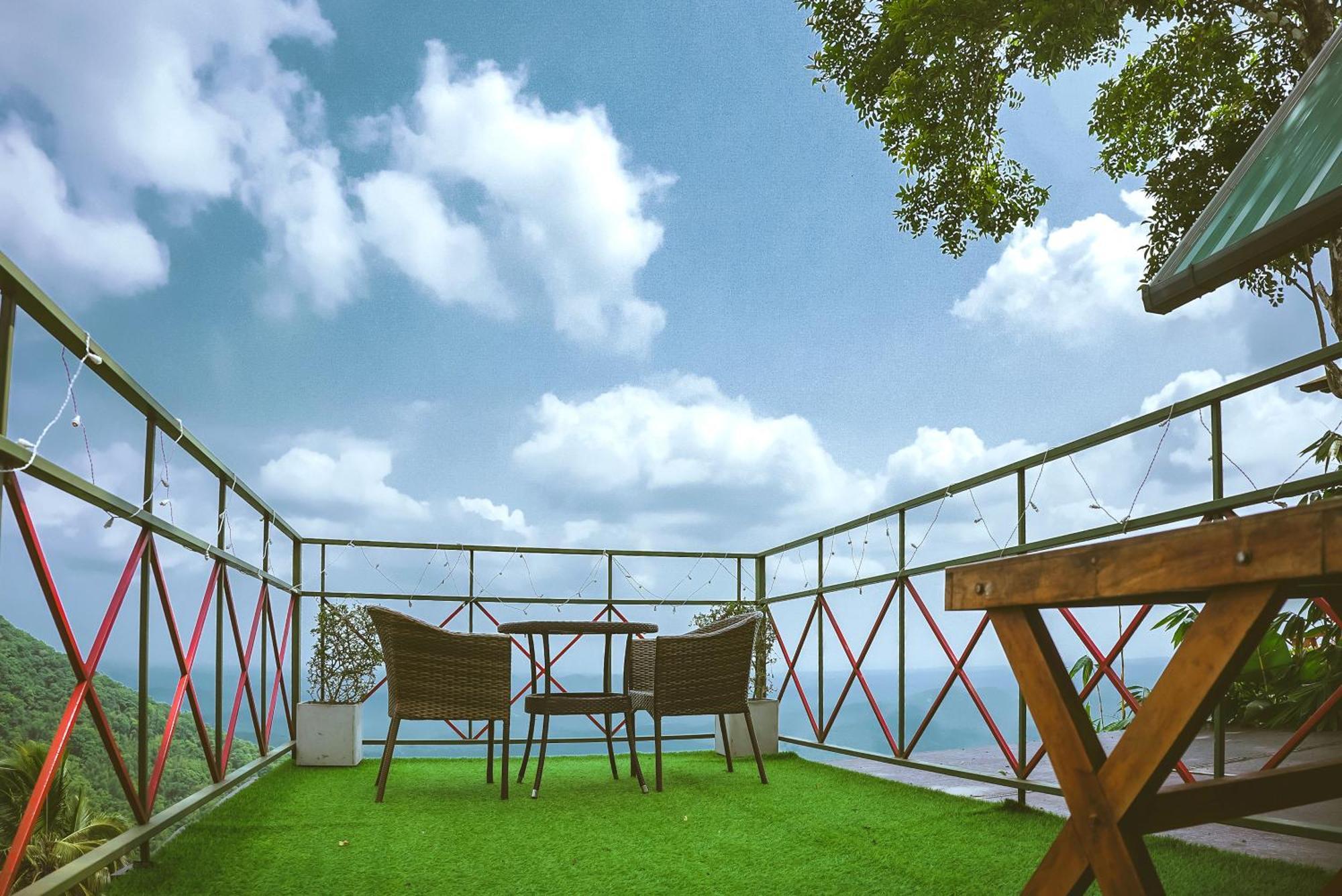 Mount Stratus Resort Vayalada Balussery 외부 사진