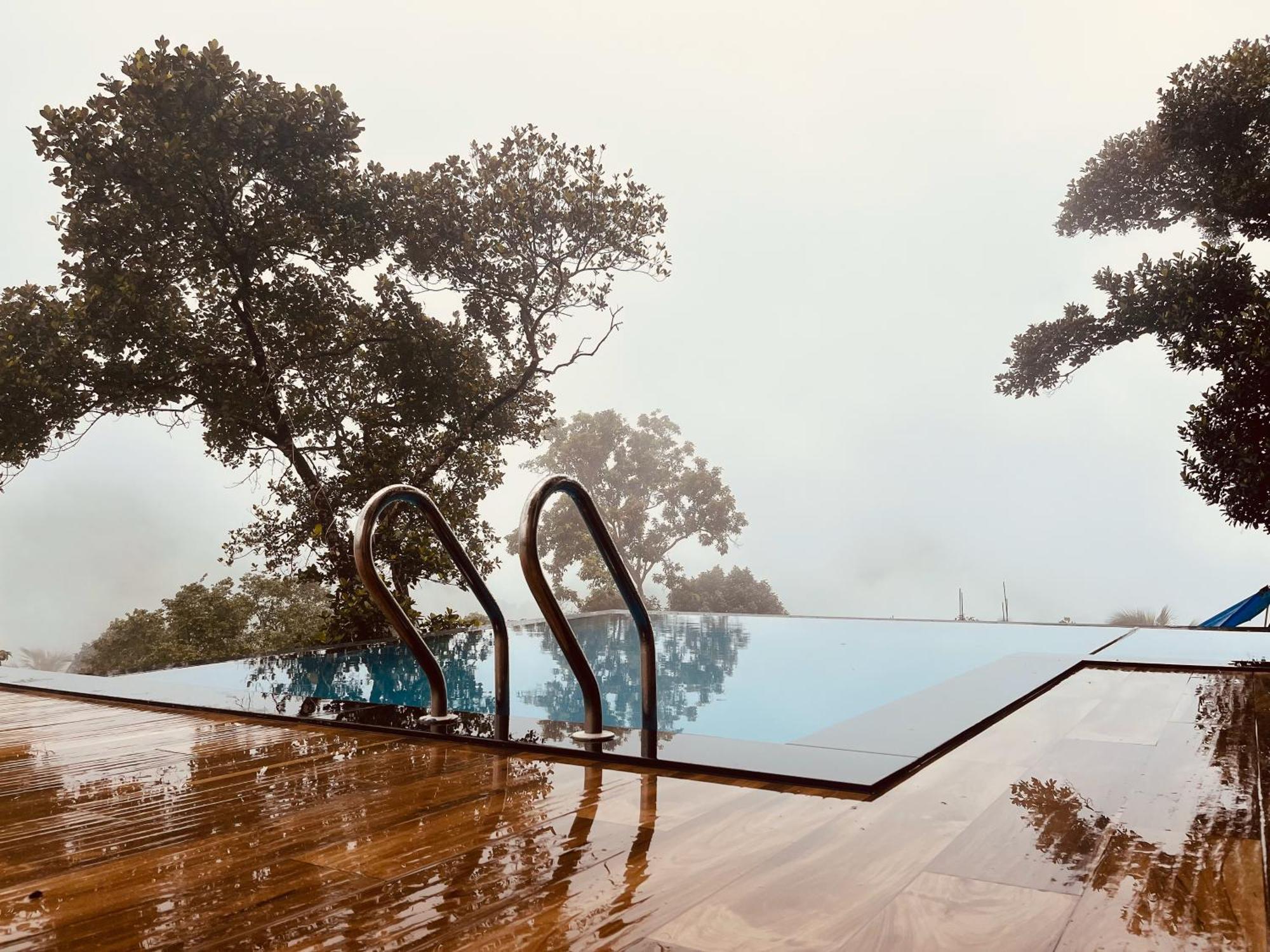 Mount Stratus Resort Vayalada Balussery 외부 사진